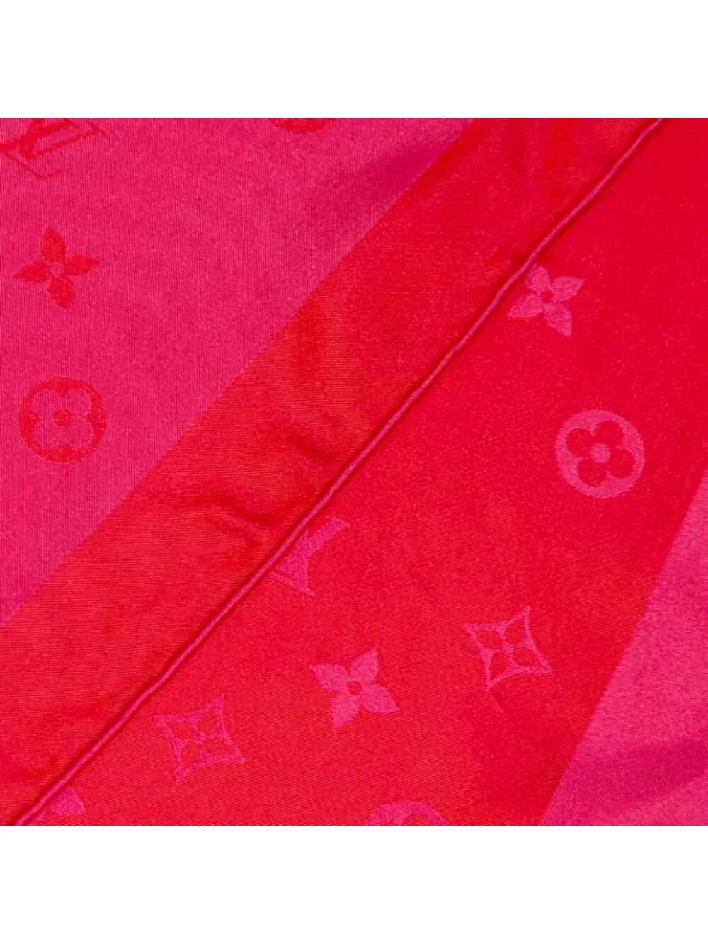 Louis Vuitton Echarpe Capri Silk 100% Monogram Mini Fringe Shawl Scarf Pink